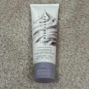 NWT fenty skin cookies n clean whipped clay face scrub